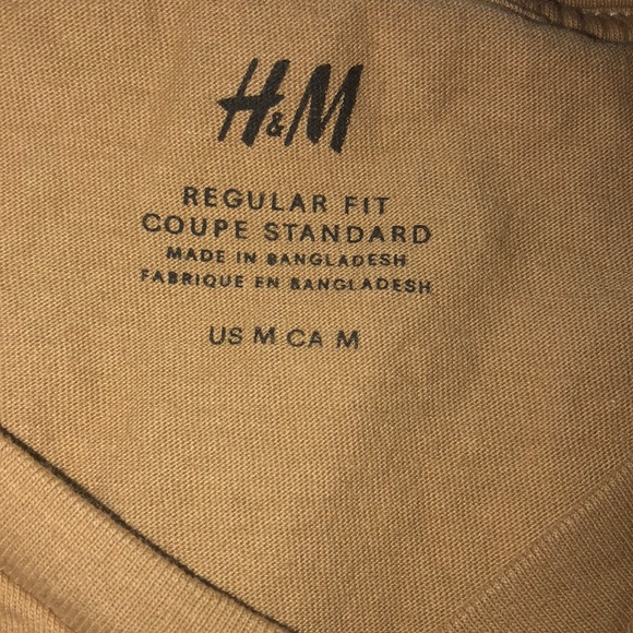 Men’s H&M v neck - Picture 2 of 2